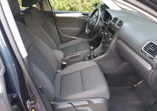 Volkswagen Golf cena 28000 przebieg: 132000, rok produkcji 2012 z Siemiatycze małe 56